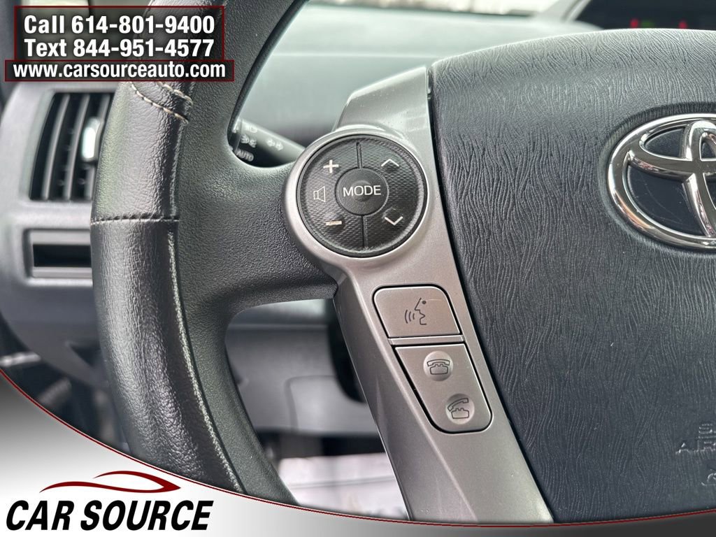 Used 2017 Toyota Prius V Three image 15