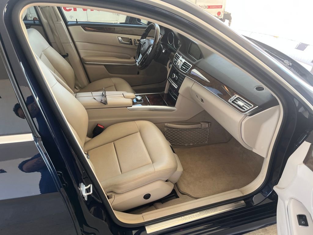 Used 2014 Mercedes-Benz E 350 Sedan image 24
