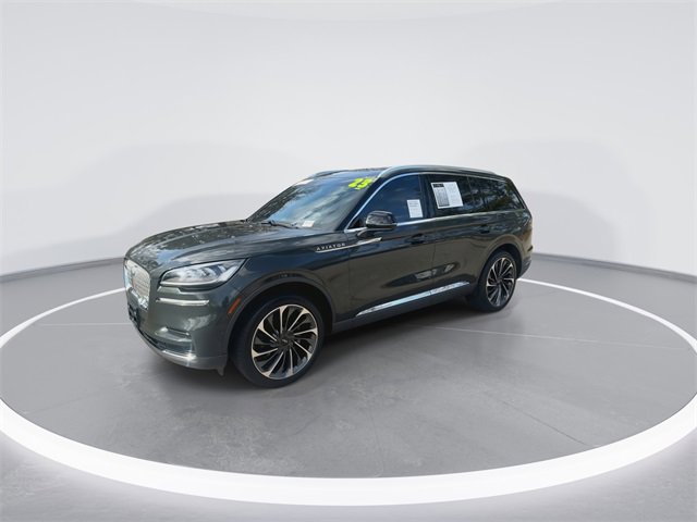 Used 2023 Lincoln Aviator Reserve w/ Equipment Group 201A image 4