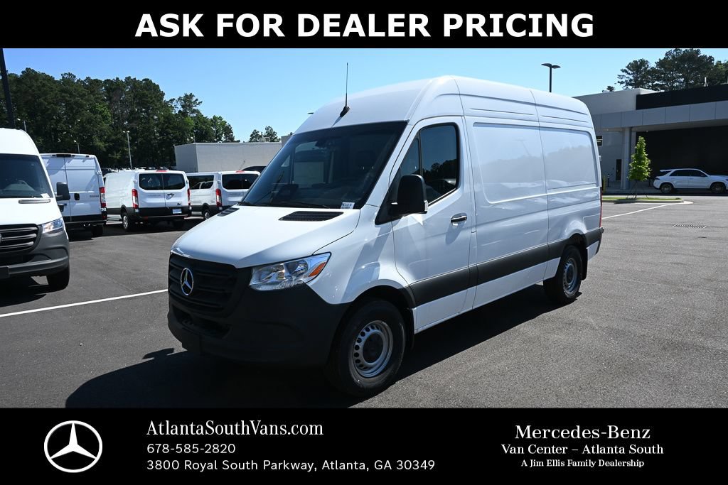 Used 2025 Mercedes-Benz Sprinter 2500 video 1