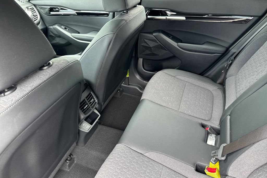 Used 2024 Kia Seltos S FWD image 12