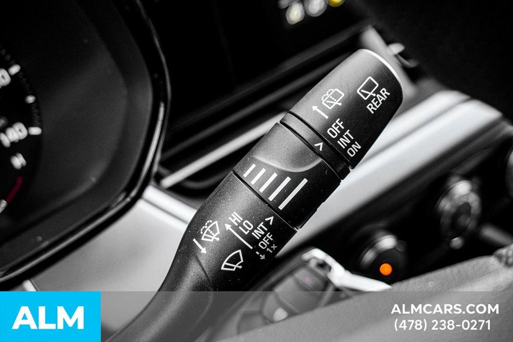 Used 2025 Chevrolet Trax LS image 29