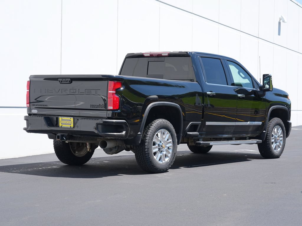 Certified 2025 Chevrolet Silverado 3500 High Country w/ High Country Premium Package AWD/4WD image 3