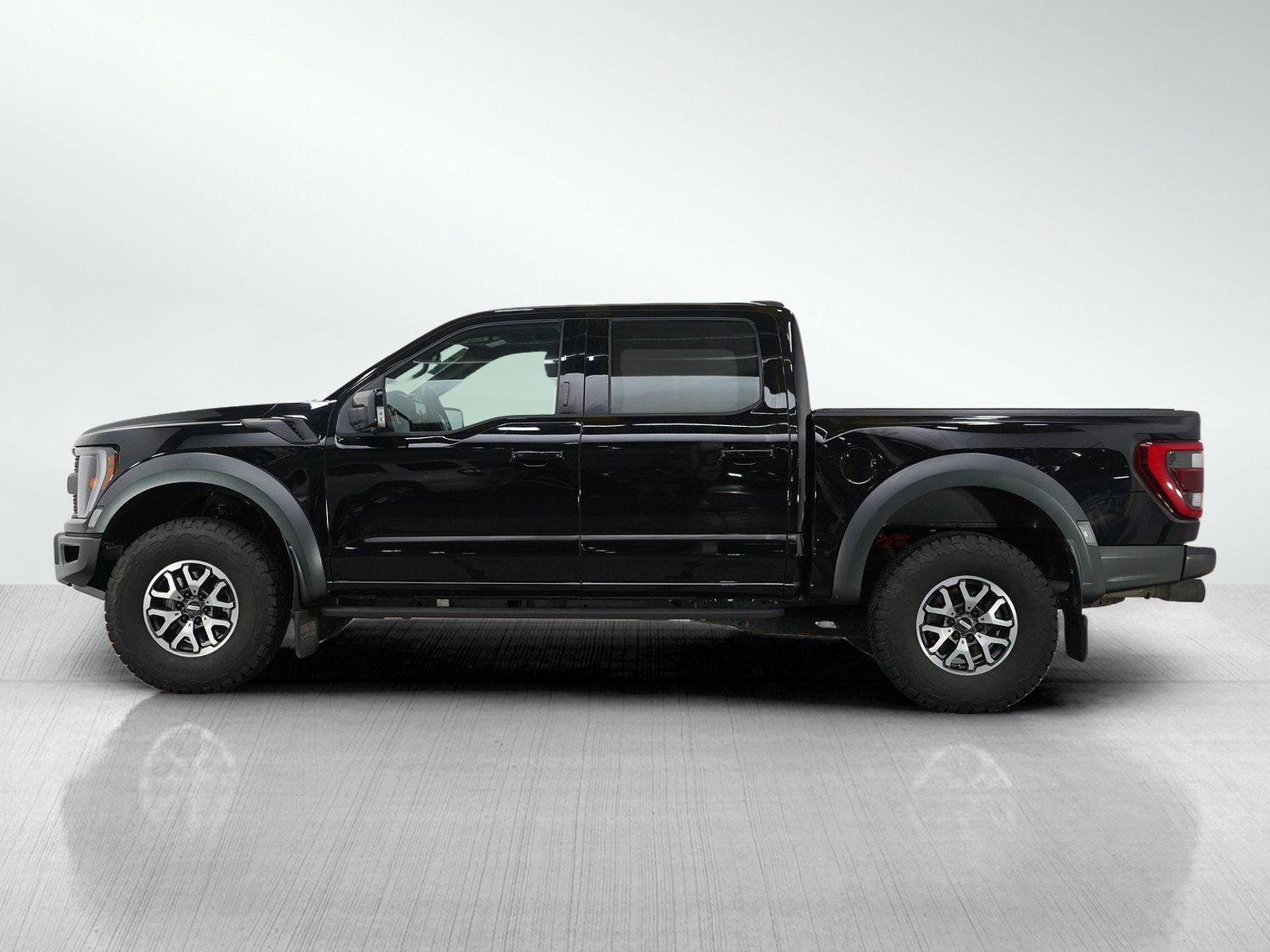 Used 2022 Ford F150 Raptor w/ Convenience Package AWD/4WD image 3