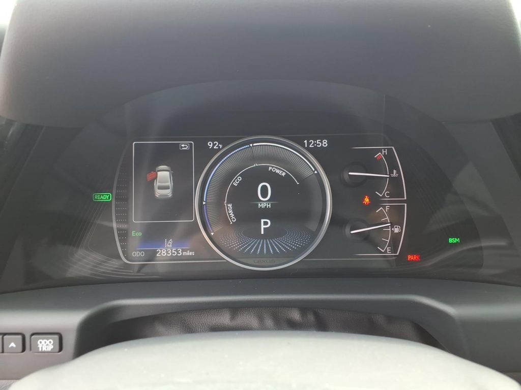 Used 2022 Lexus ES 300h w/ Accessory Package FWD image 18