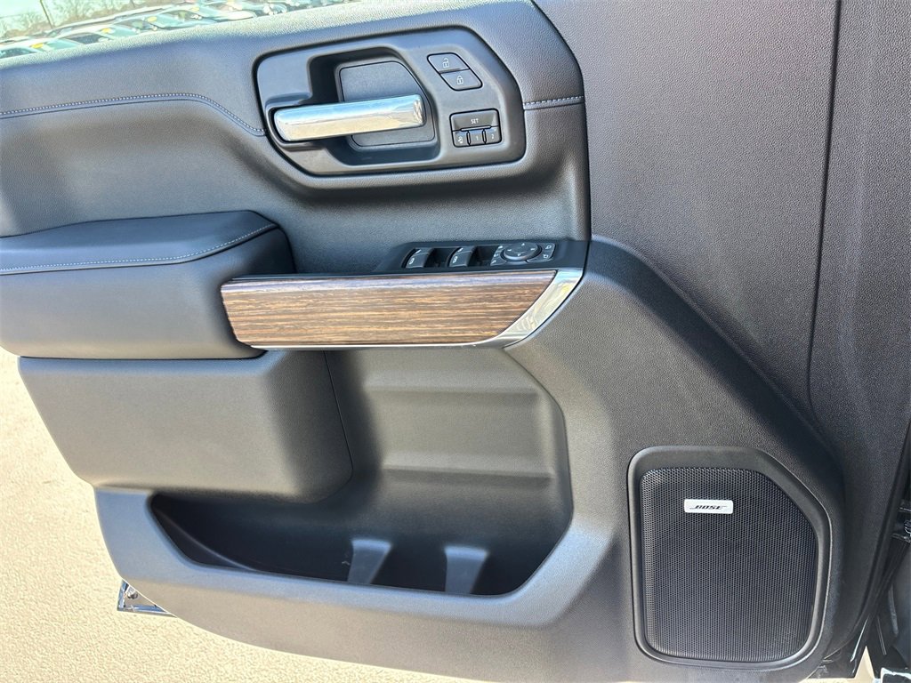 Certified 2022 Chevrolet Silverado 2500 High Country w/ Safety Package II image 21