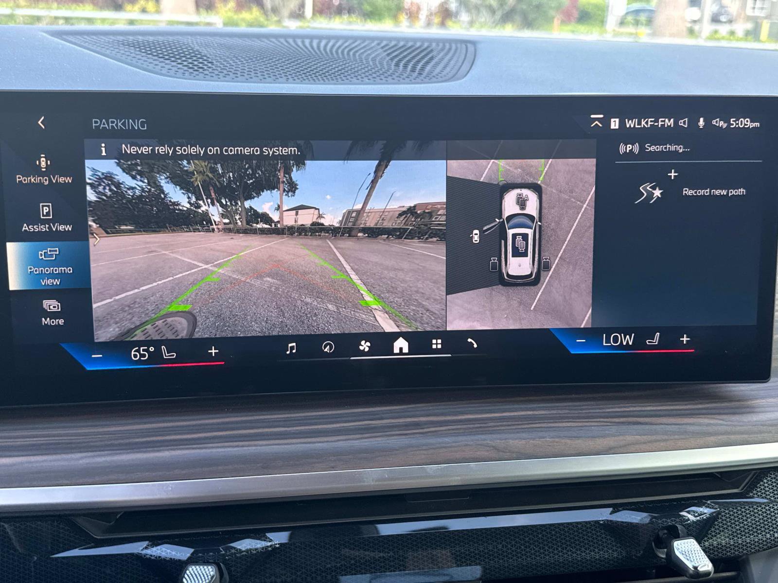 Certified 2025 BMW X5 xDrive50e w/ Parking Assistance Package image 24