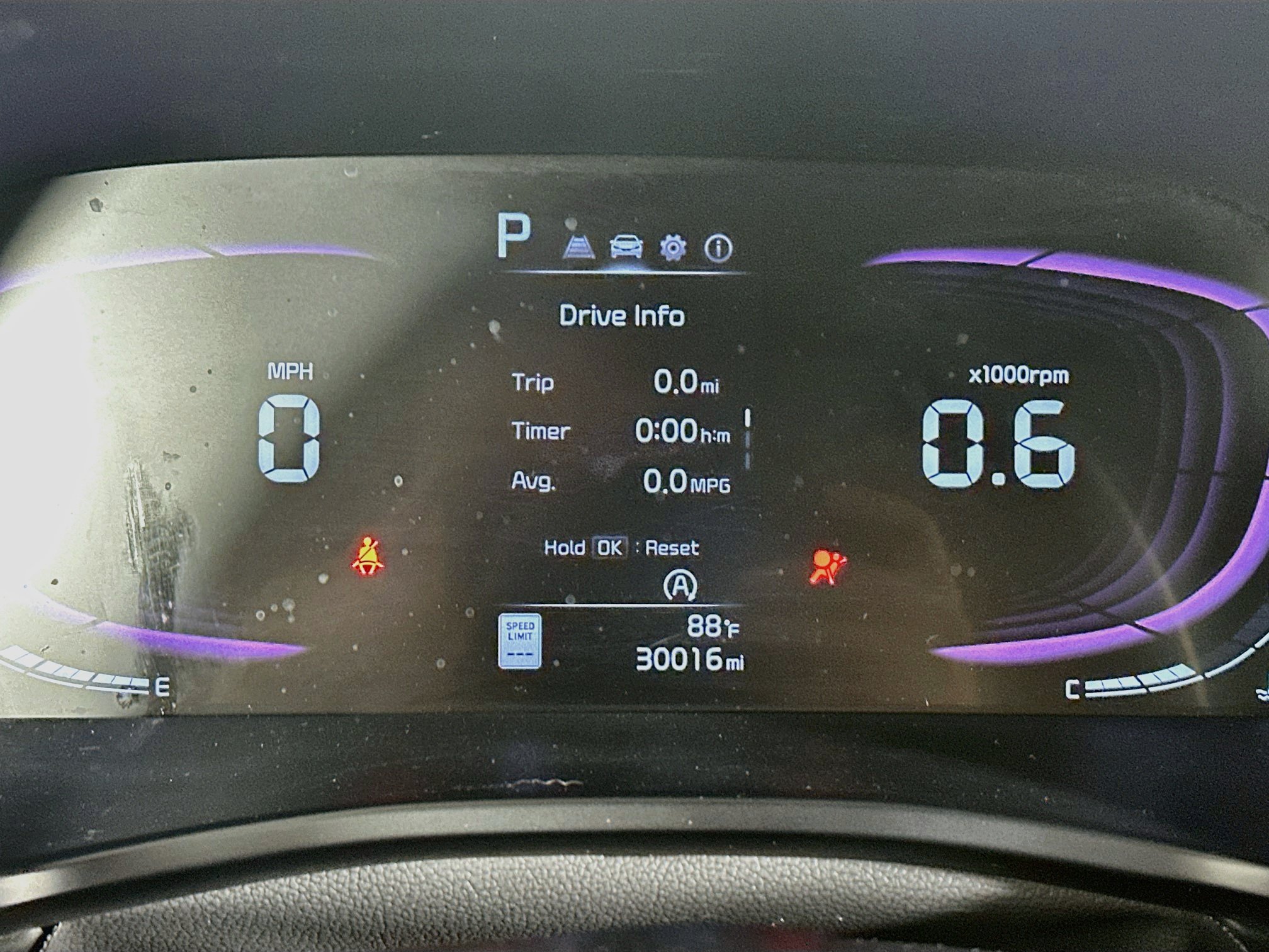 Used 2025 Kia Soul LX w/ LX Technology Package FWD image 19