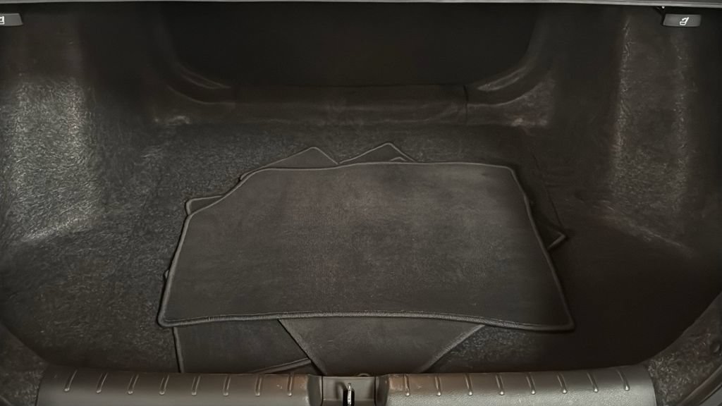Used 2019 Honda Insight Touring image 10