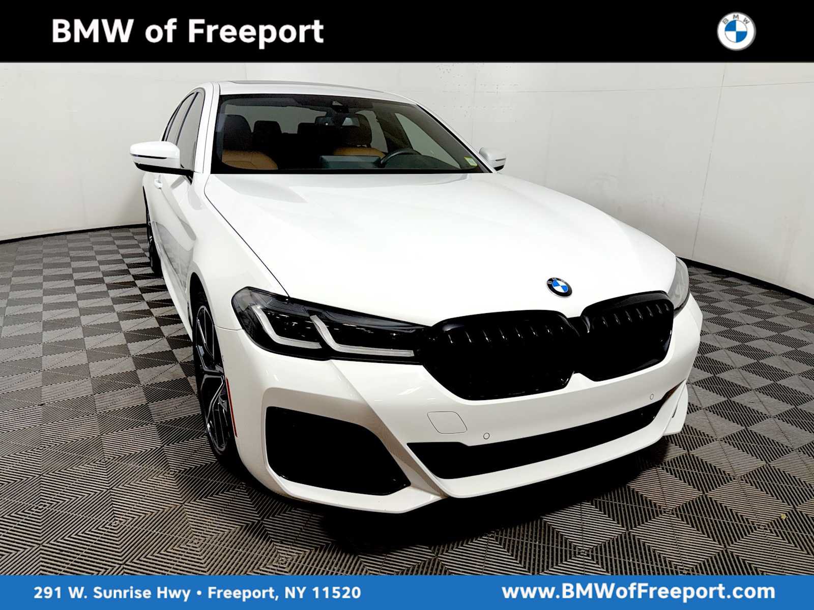 Used 2023 BMW 530i xDrive w/ M Sport Package AWD/4WD video 1