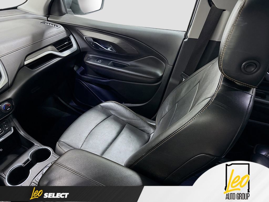 Used 2020 GMC Terrain SLT w/ Preferred Package AWD/4WD image 23