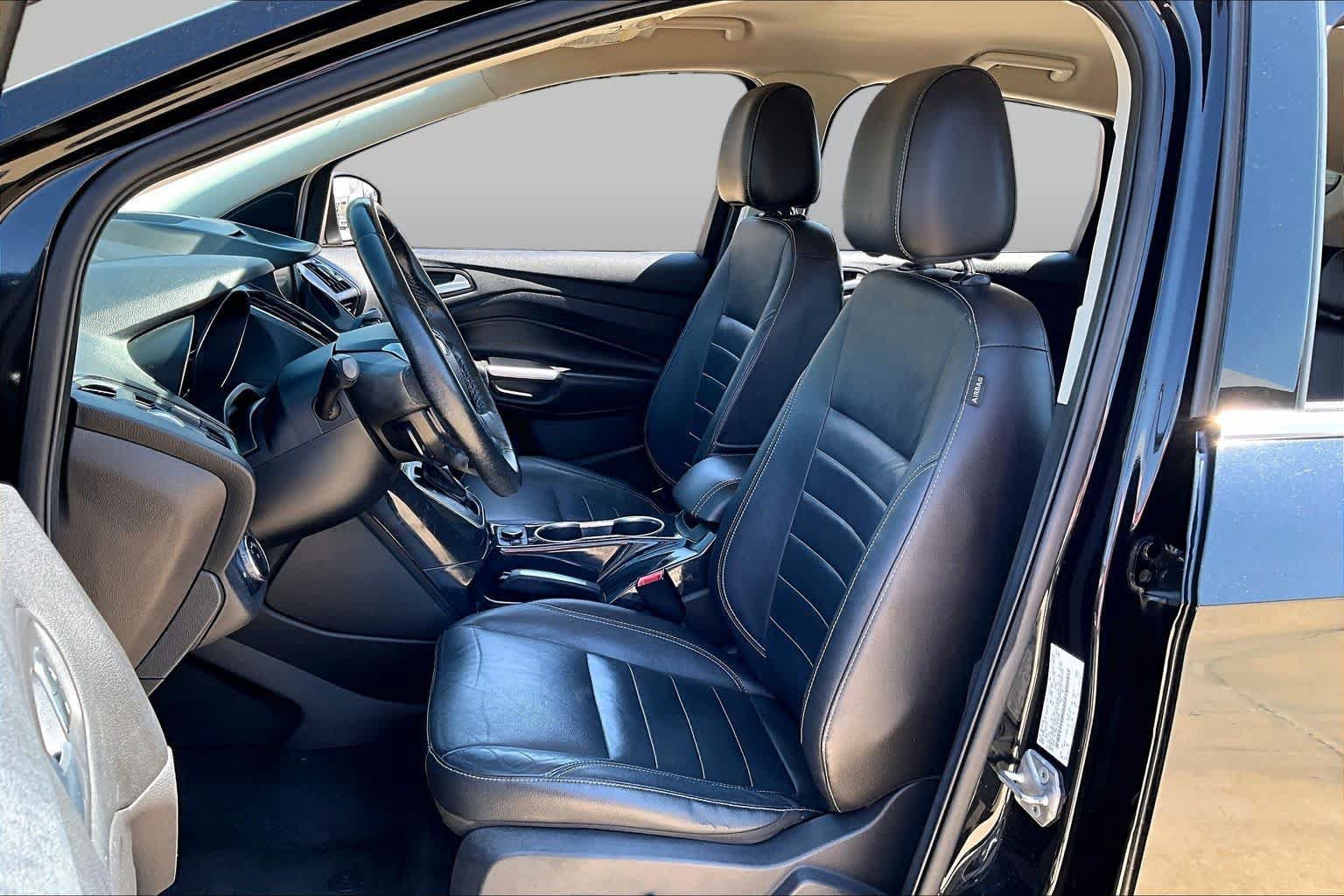Used 2014 Ford Escape Titanium FWD image 8