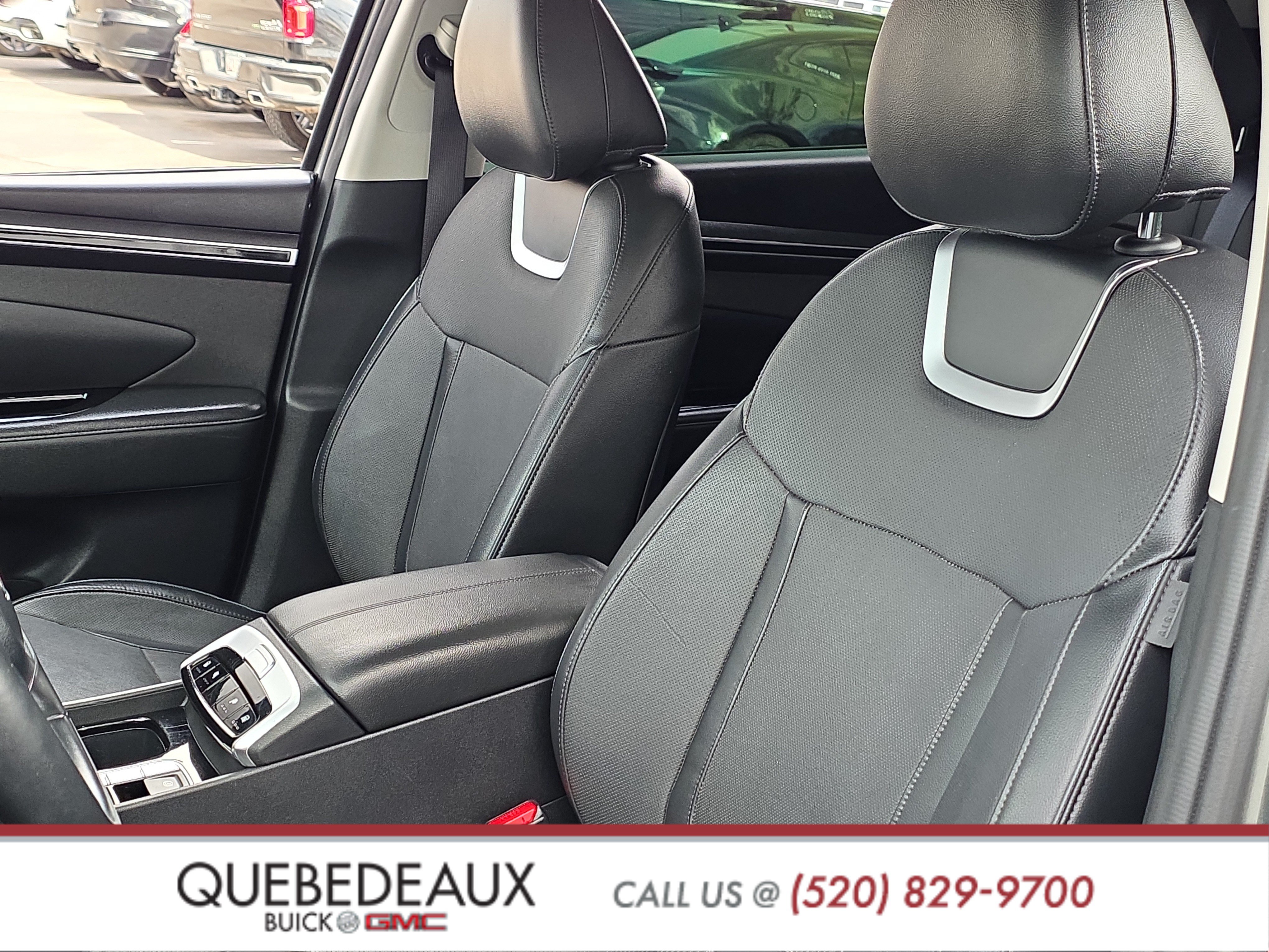 Used 2022 Hyundai Tucson SEL w/ Convenience + Premium Package FWD image 12