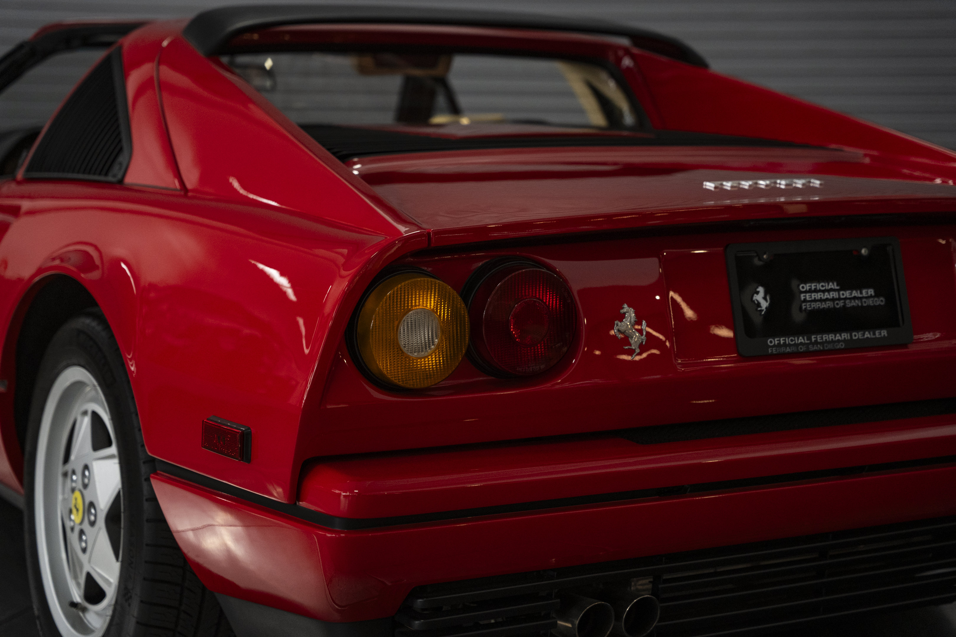 Used 1988 Ferrari 328 GTS RWD image 24