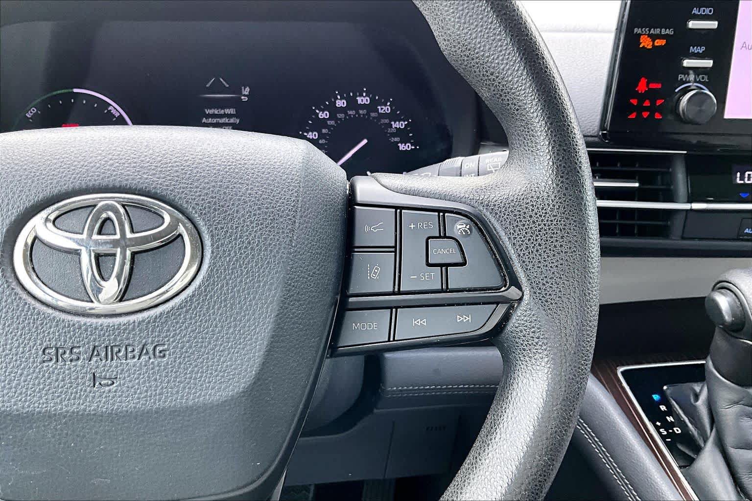 Used 2022 Toyota Sienna LE FWD image 24