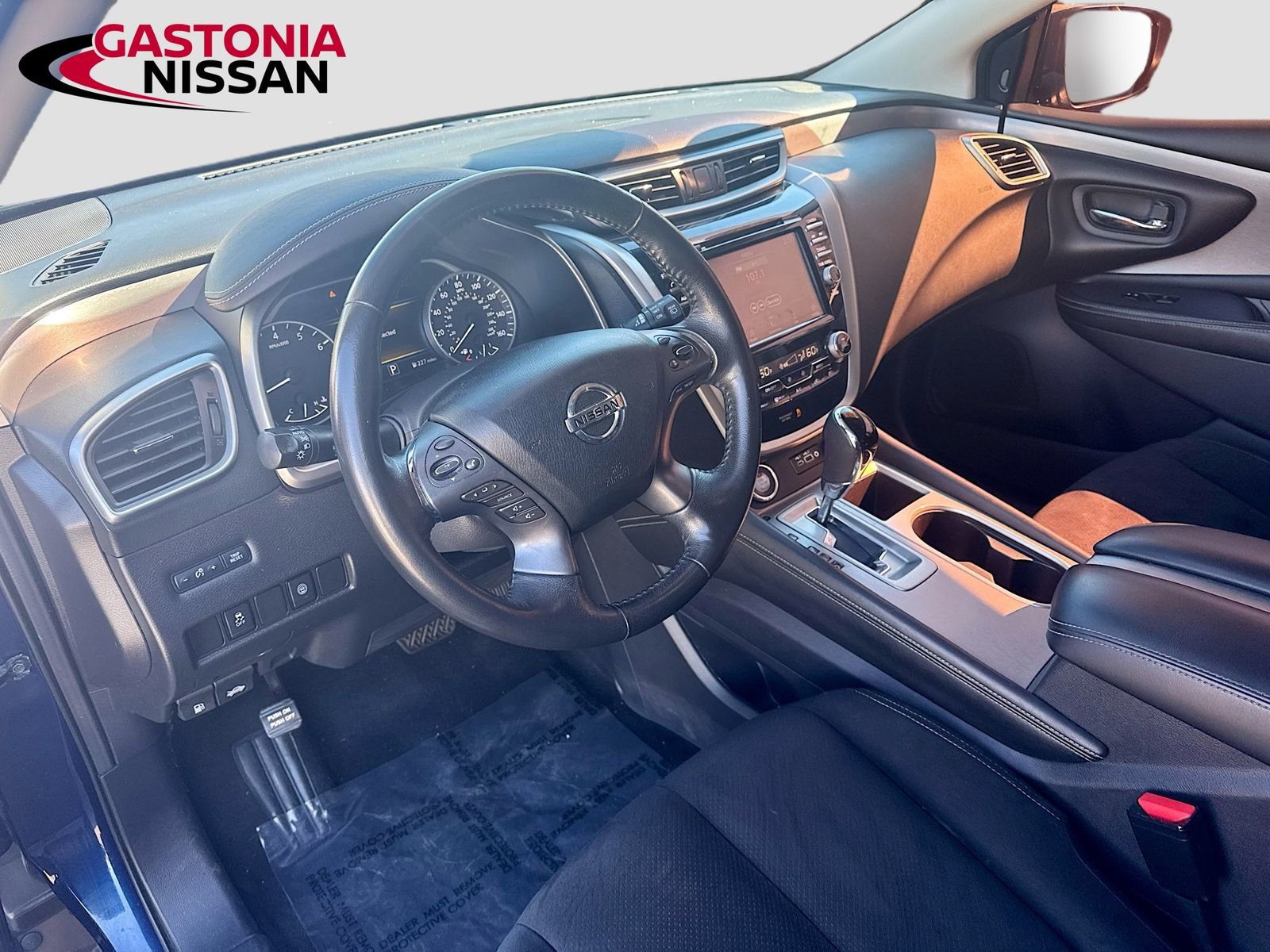 Used 2020 Nissan Murano SV image 11