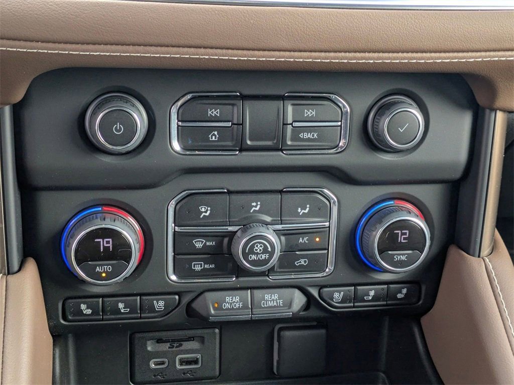 Certified 2021 Chevrolet Suburban High Country image 23