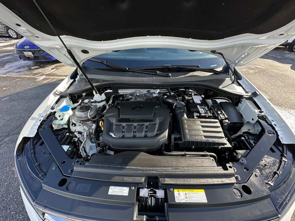 Used 2024 Volkswagen Tiguan Wolfsburg Edition image 26