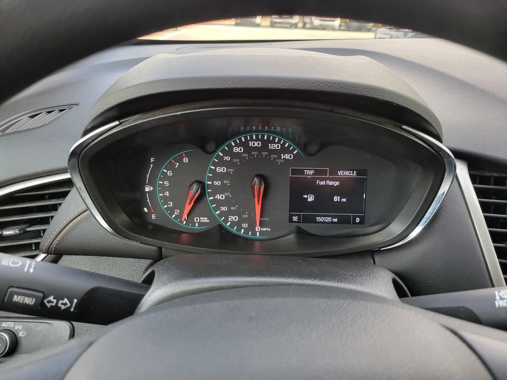 Used 2020 Chevrolet Trax LS w/ Tint and Cruise Package AWD/4WD image 32