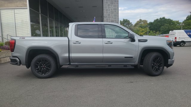 New 2026 GMC Sierra 1500 Elevation w/ LPO, Elevation Black Package AWD/4WD image 8