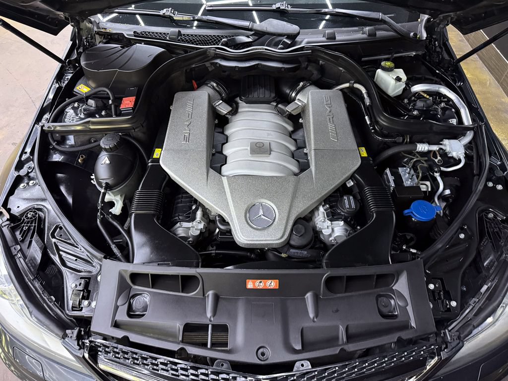 Used 2013 Mercedes-Benz C 63 AMG Coupe image 26