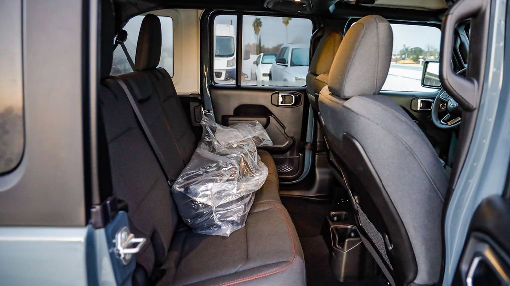 New 2026 Jeep Wrangler Unlimited Rubicon image 20