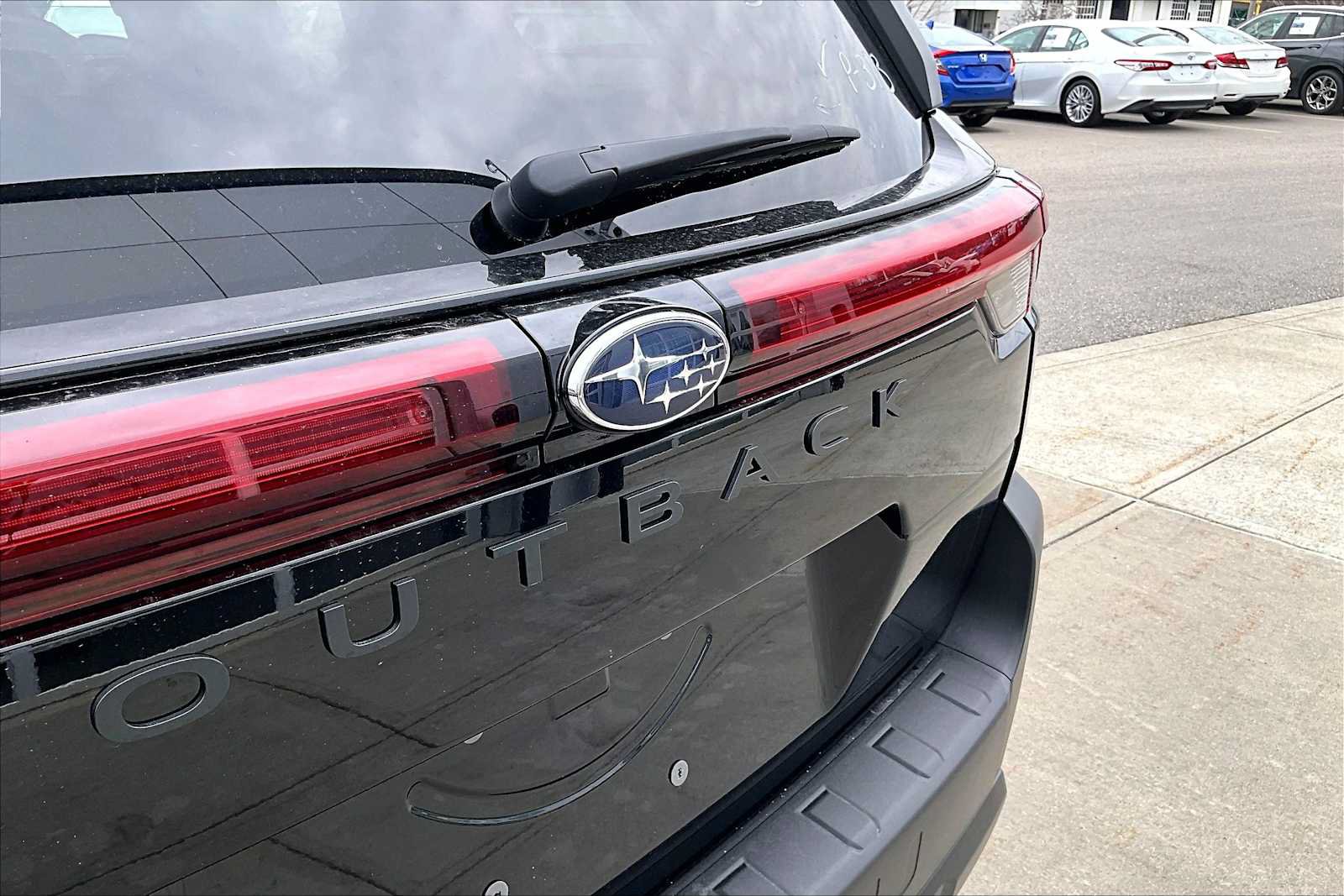 New 2026 Subaru Outback Limited AWD/4WD image 12