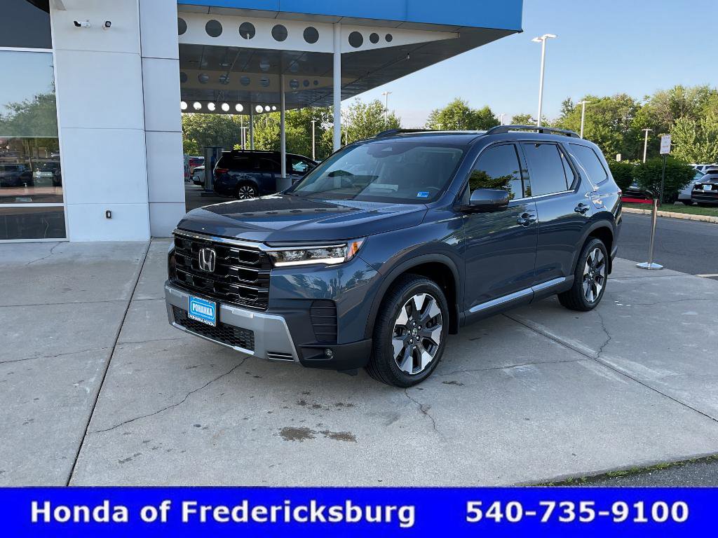 Used 2026 Honda Pilot Elite image 1