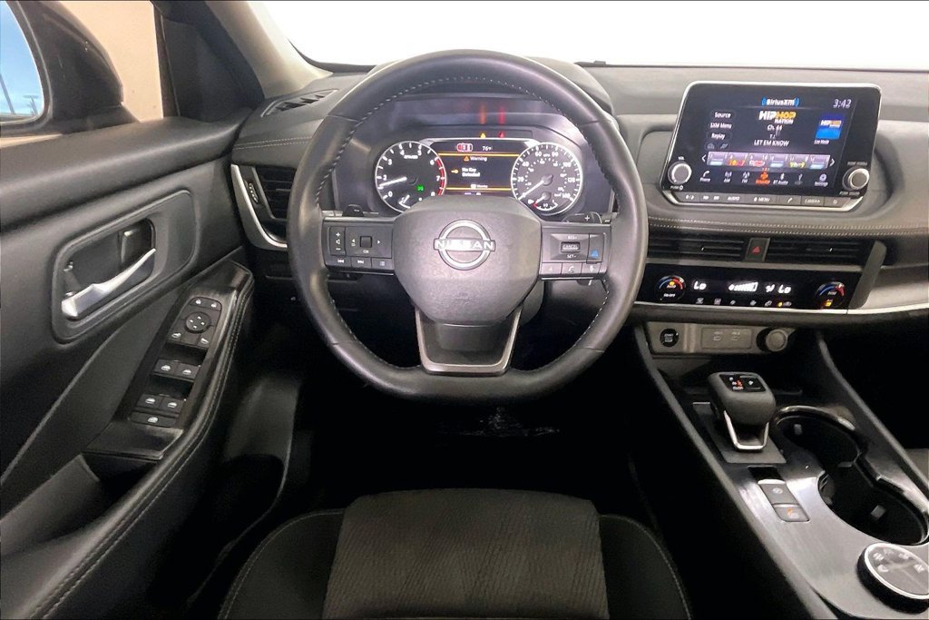 Used 2026 Nissan Rogue SV AWD/4WD image 6