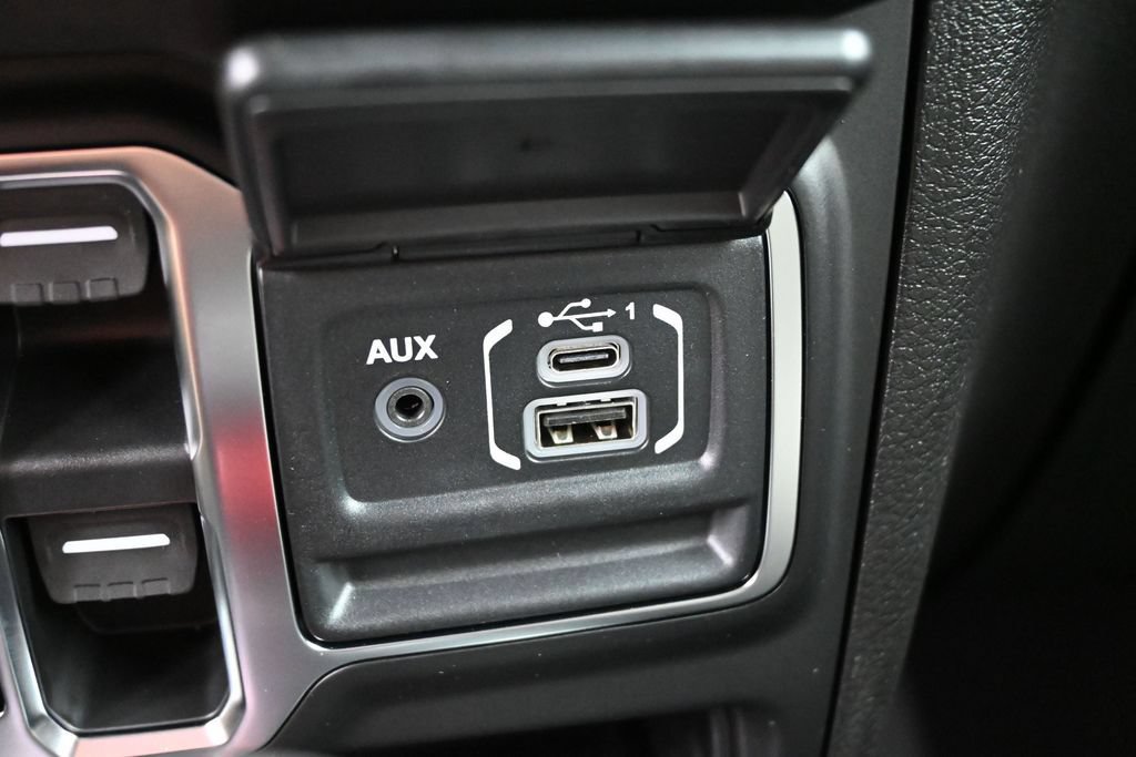 New 2026 Jeep Wrangler Unlimited Sport AWD/4WD image 13