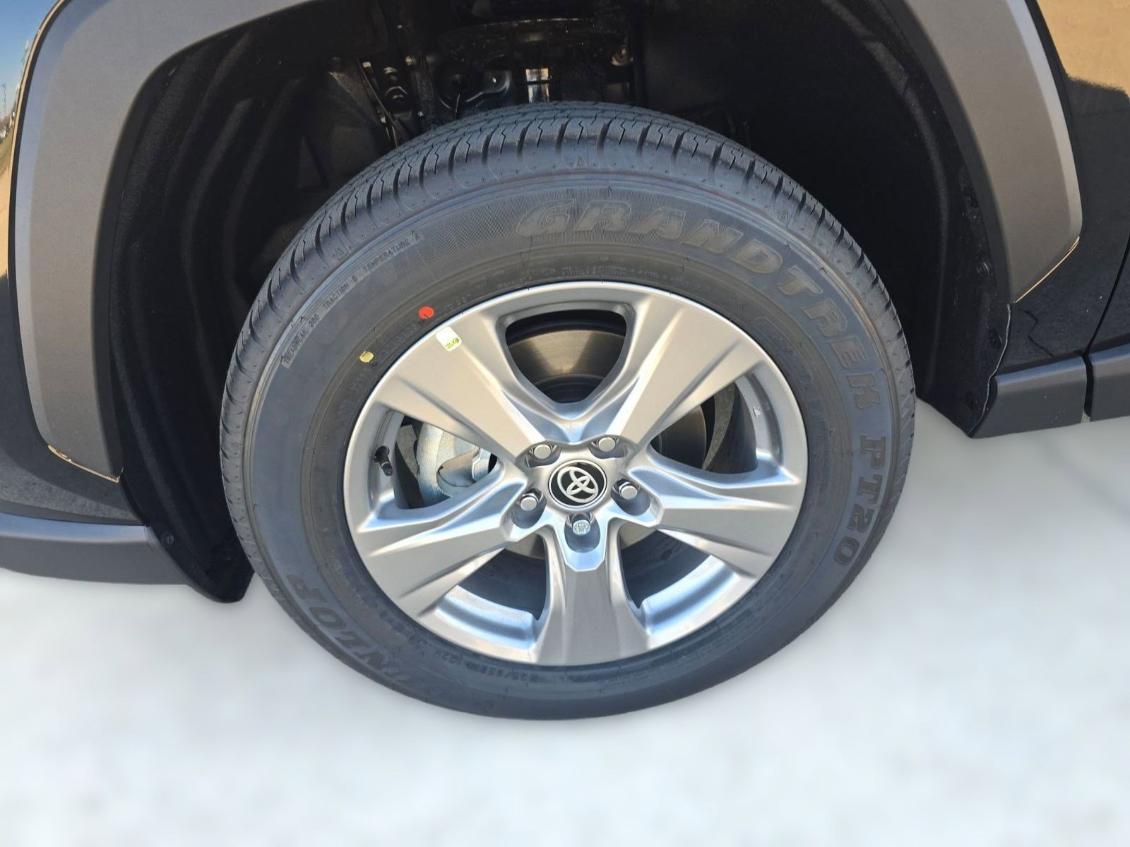 New 2025 Toyota RAV4 XLE w/ Convenience Package image 7