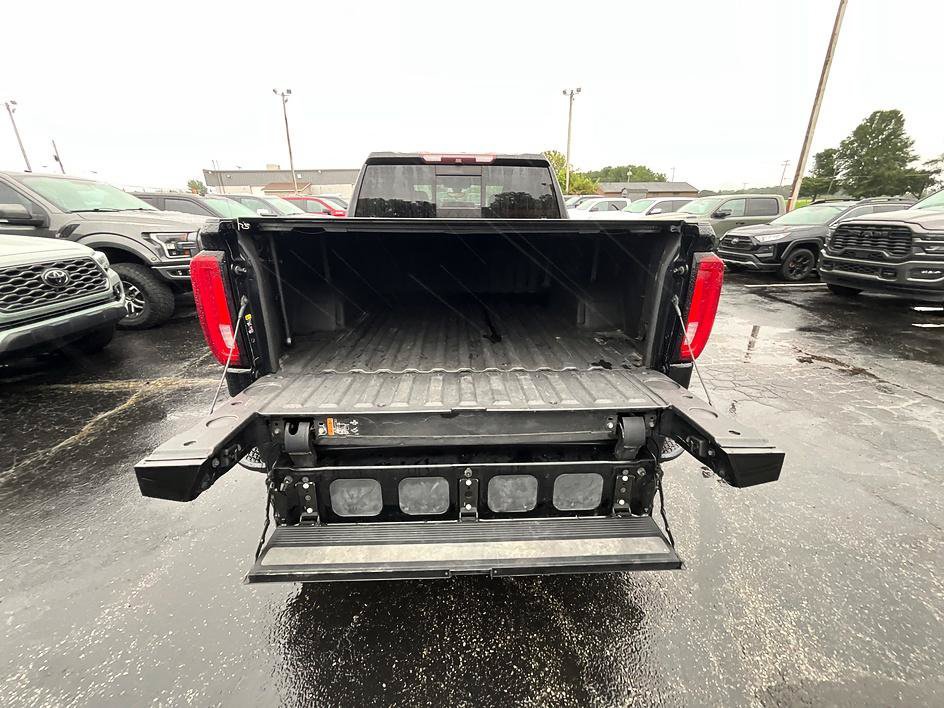 Used 2019 GMC Sierra 1500 Denali w/ Denali Ultimate Package AWD/4WD image 10