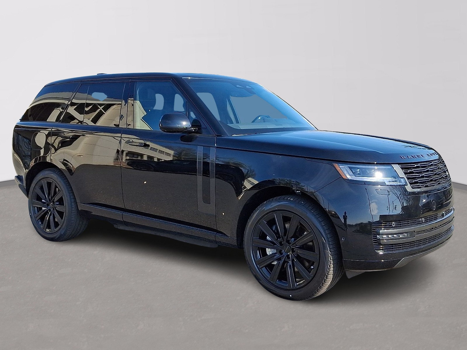 New 2026 Land Rover Range Rover SE AWD/4WD image 2