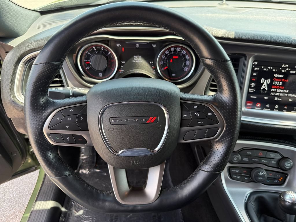 Used 2022 Dodge Challenger R/T Scat Pack RWD image 13