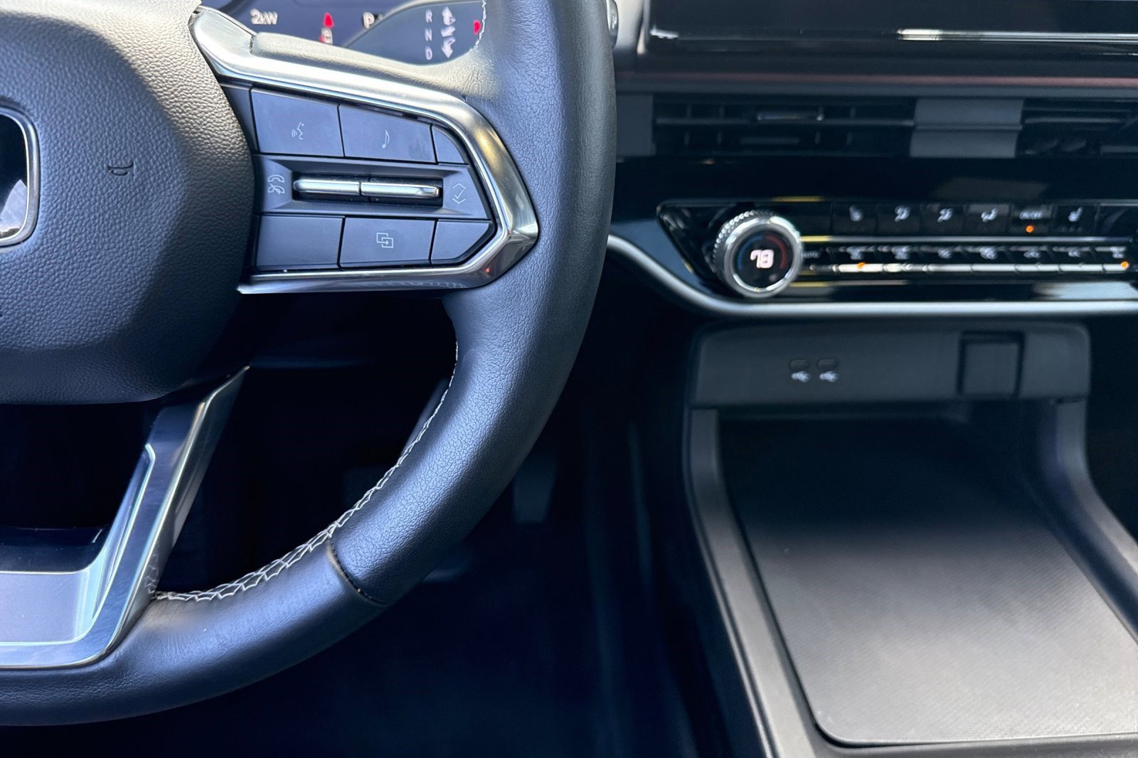 Certified 2024 Honda Prologue Touring image 17