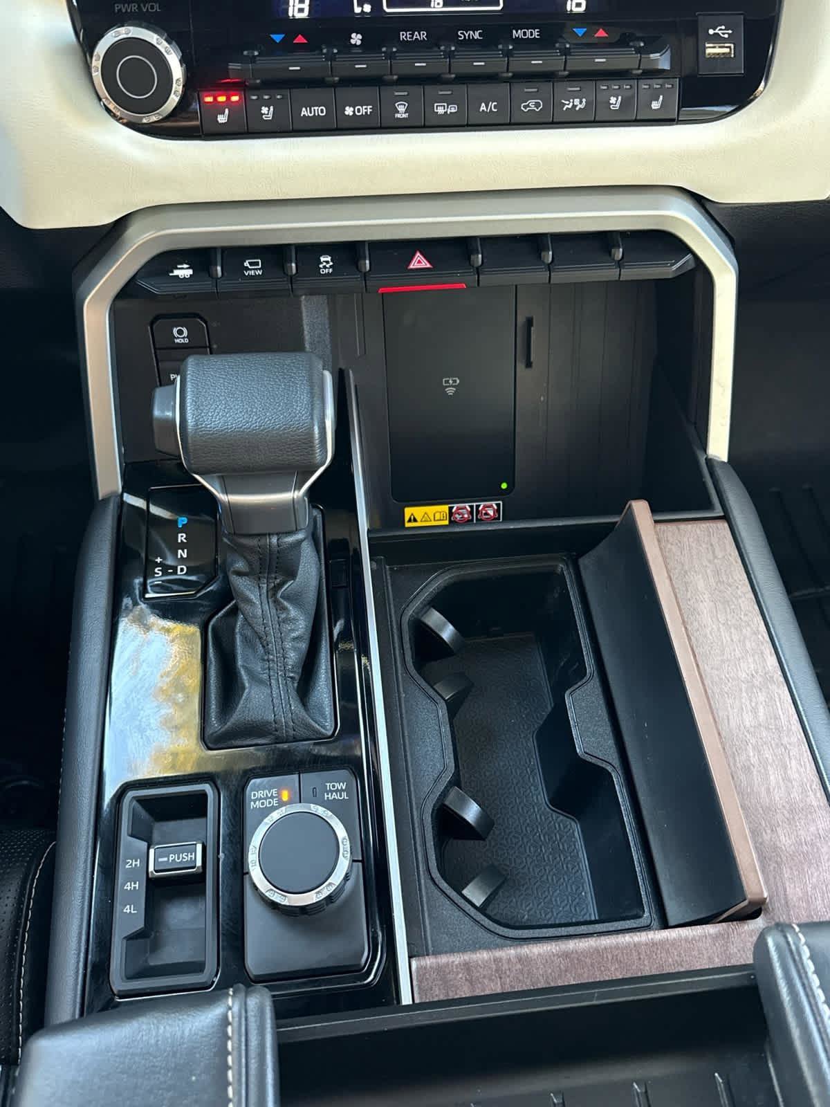 Used 2025 Toyota Sequoia Capstone image 26