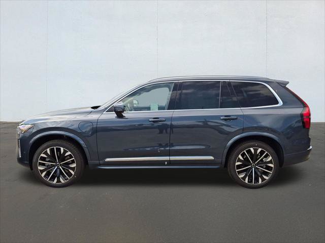 New 2026 Volvo XC90 T8 Ultra w/ Protection Package Premier AWD/4WD image 3
