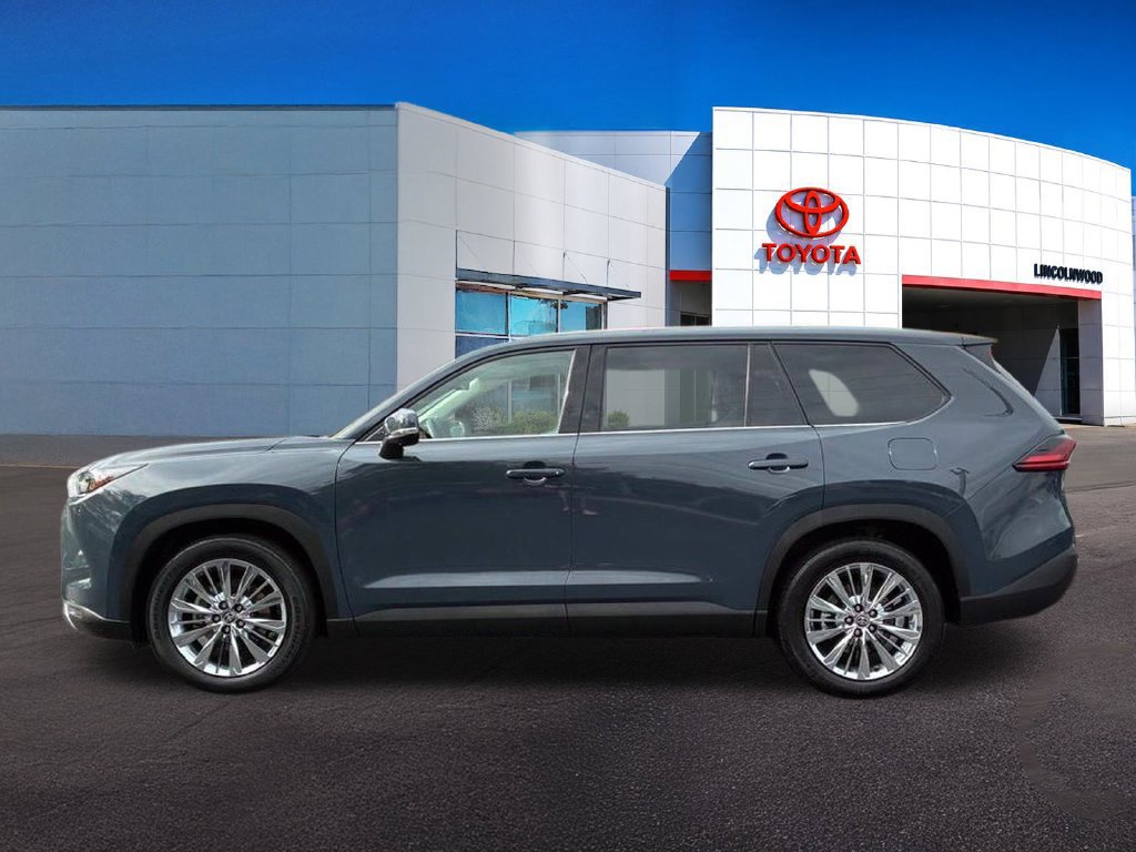 Used 2025 Toyota Grand Highlander AWD image 14