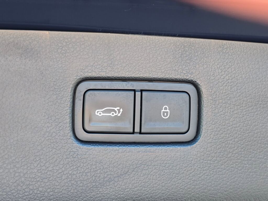 Used 2024 Genesis GV80 2.5T image 16