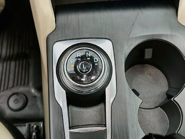 Used 2022 Ford Escape SEL FWD image 15