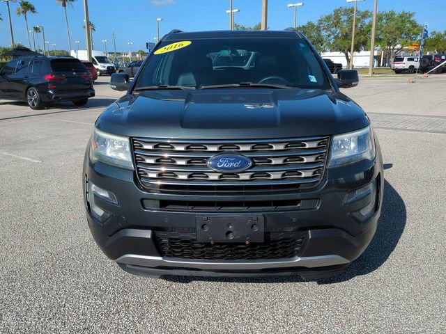 Used 2016 Ford Explorer XLT w/ Equipment Group 202A AWD/4WD image 9