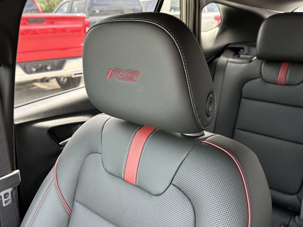 New 2026 Chevrolet Trax RS FWD image 21