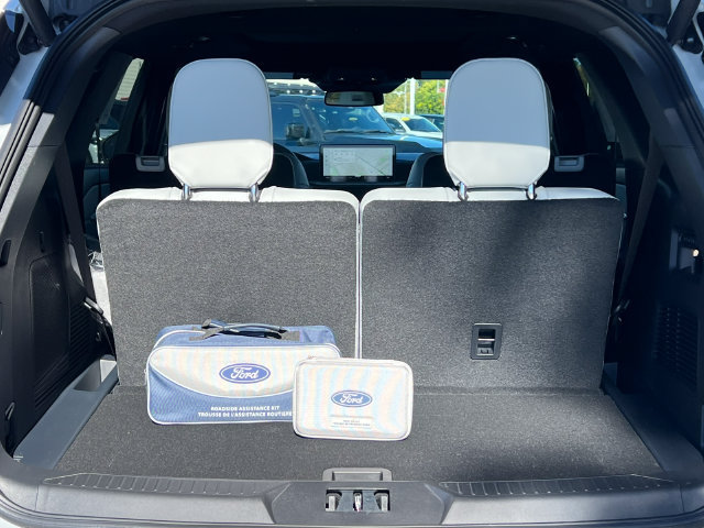 New 2027 Ford Explorer Platinum w/ LUX Leather Package AWD/4WD image 45