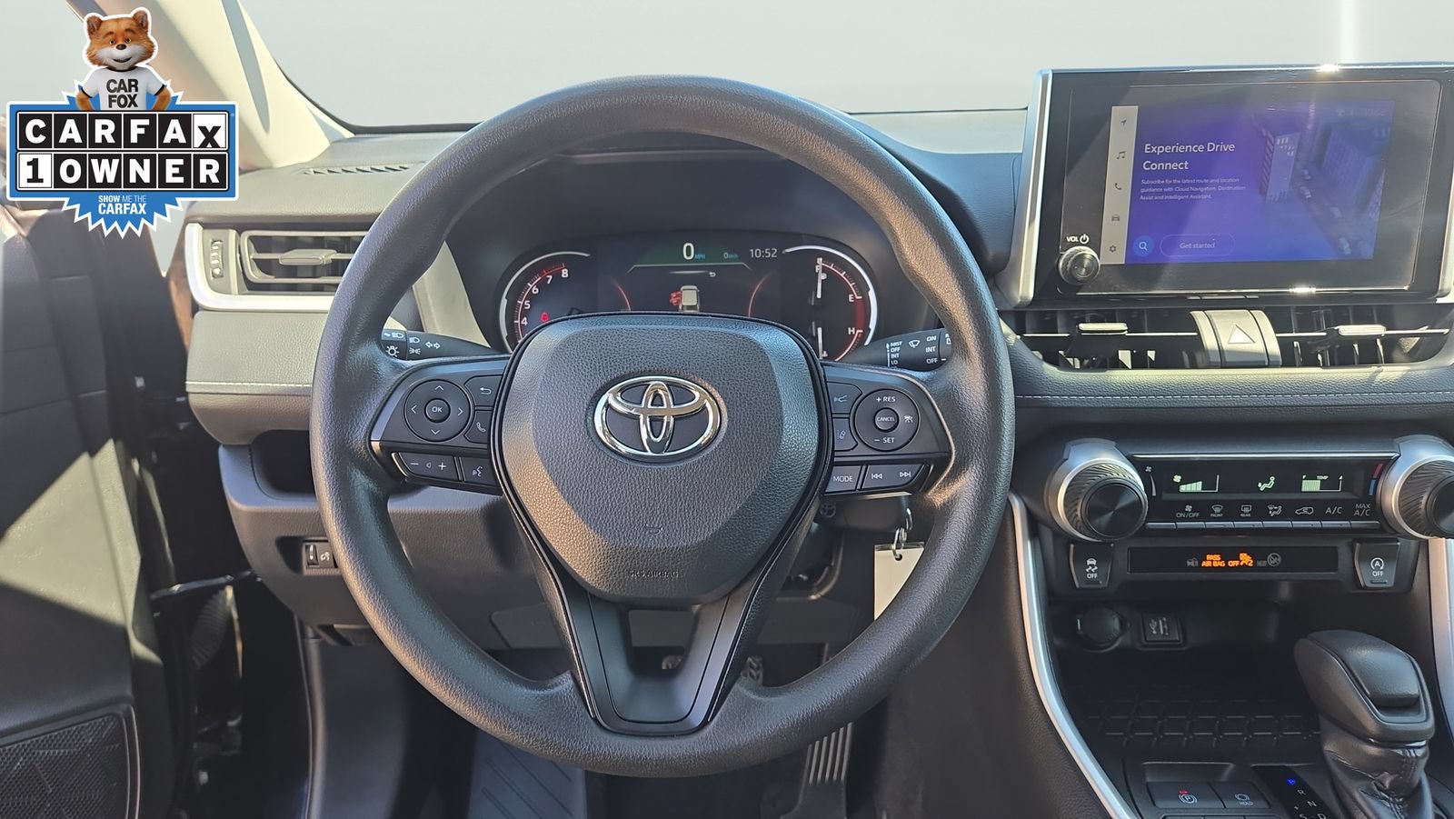 Used 2024 Toyota RAV4 LE AWD/4WD image 11