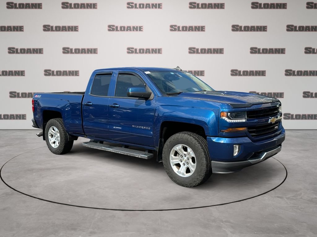 Used 2017 Chevrolet Silverado 1500 LT w/ All Star Edition AWD/4WD image 7