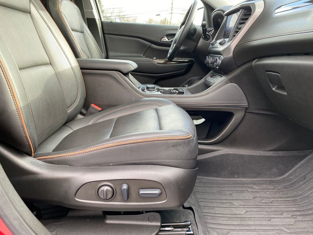 Used 2023 GMC Acadia AT4 w/ Technology Package image 39
