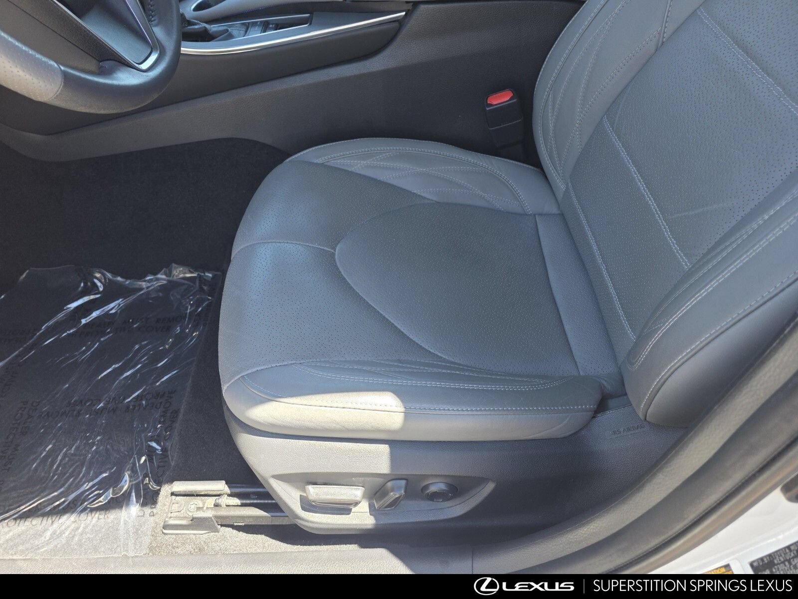 Used 2020 Toyota Avalon Limited w/ Advanced Safety Package FWD image 15