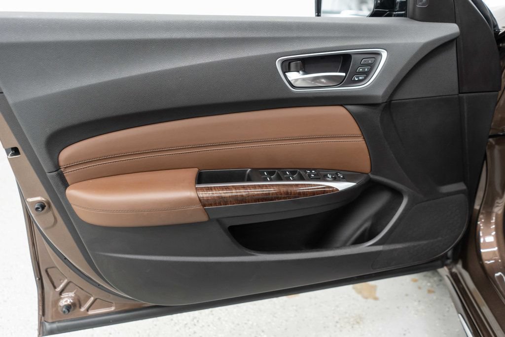 Used 2020 Acura TLX w/ Technology Package FWD image 14
