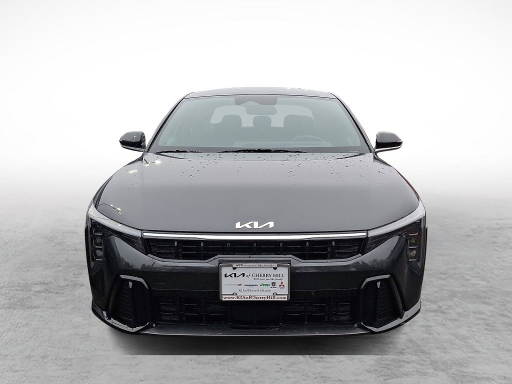 New 2026 Kia K4 GT-Line w/ GT-Line Premium Package FWD image 2