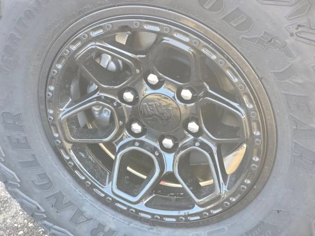 New 2026 Chevrolet Colorado ZR2 w/ ZR2 Bison Edition image 15